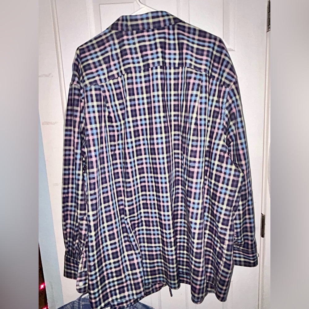 Two Oak Hill Men's Shirts - Picture 7 of 7